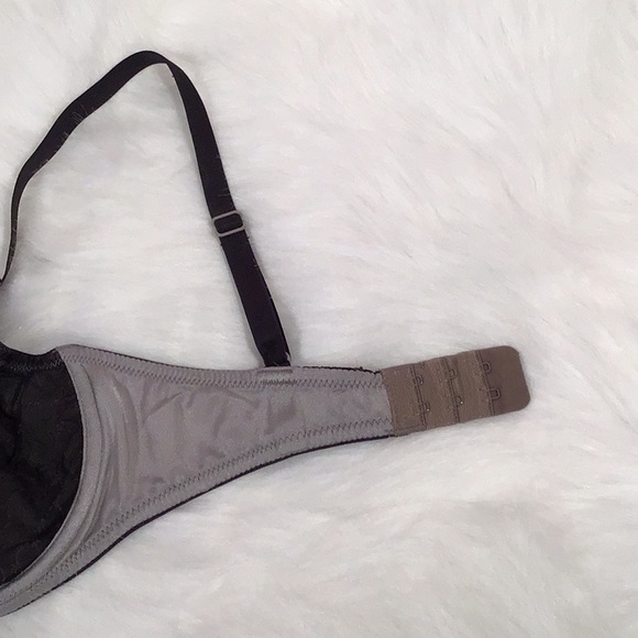 CHANGE 32 D - Picture 3 of 5